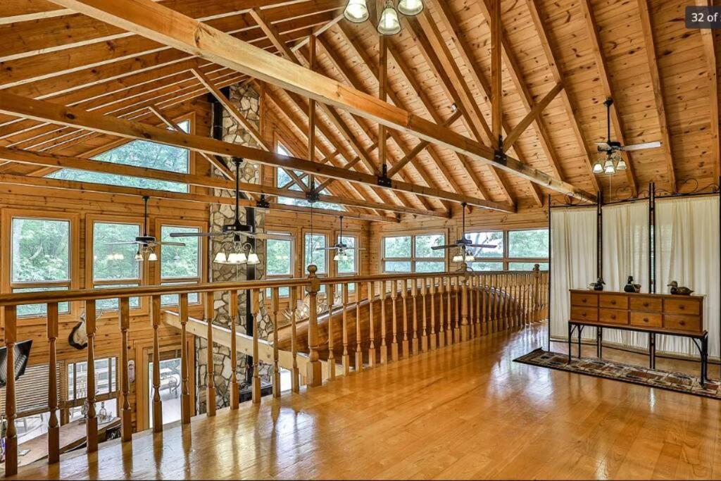 Blue Ridge Bliss- Spacious Cabin, Pets, Hot Tub! Extérieur photo